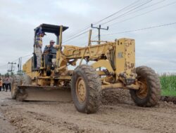 Bupati Ardito Wijaya Meninjau Perbaikan Ruas jalan Dano Arum Gayau Sakti dan Mengucapkan Terima Kasih Atas Partisipasi Masyarakat Seputih Agung