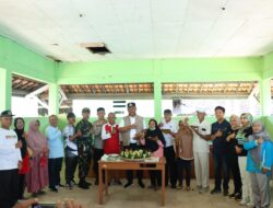 Dalam Peringati Hari Lanjut Usai Nasional I Komang Koheri Mengadakan Bakti Sosial