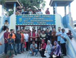 Penyerahan Bantuan Sosial Wabup Komang Koheri Di Panti Sosial Yayasan Srikandi dikecamatan Bandar Surabaya