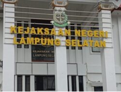 KADES Hara Banjar Manis Kalianda Lamsel, Dilaporkan Warganya Atas Dugaan Korupsi DD BERVARIASI ke Kejari Lamsel, PMD,INSPEKTORAT Setempat