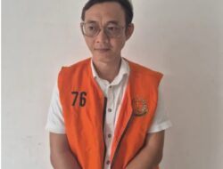 ‘Sepandai-Pandainya Tupai Melompat Akhirnya Jatuh Juga’ !KEJARI LAMSEL Tetapkan Dirut BUMD PT LSM Jadi Tersangka Dan Langsung Di Tahan