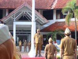 Wabup I Komang Koheri Menjadi Pembina Apel Mingguan di Lingkunagn Pemkab Lamteng