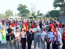 Wabup I Komang Koheri Bersma Ni Ketut Dewi Nadi Anggota DPRD Provinsi Lampung Mengikuti Acara Car Free Day Di Gunung Sugih