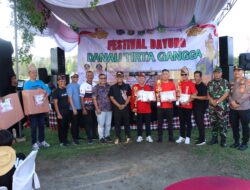 Bupati Dan Wakil Bupati Lamteng Resmi Membuka Festival Duyung Danau Tirta Gangga Di Kampung Swastika Buana
