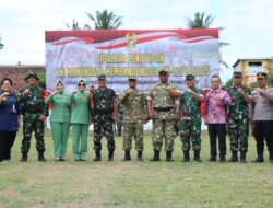 Bupati Bersama Wakil Bupati Lampung Tengah Menghadiri Penutupan TNI Manunggal Membangun Desa (TMDD) Yang KE – 124