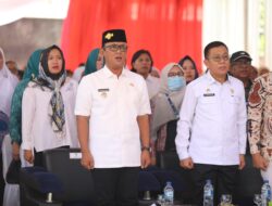 Ardito Wijaya Menyambut Langsung Kedatangan Menteri Kependudukan Dan Pembangunan Keluarga Republik Indonesia, Dr. H. Wihaji, S.Ag. M.Pd