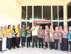 Wabup I Komang Koheri Didampingi Oleh Anggota DPRD Kabupaten Lampung Tengah, Purheri Sumardiyanto, Melakukan Kunjungan Kerja Ke Kecamatan Padang