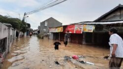 Dinas BPBD Kabupaten Bekasi Lakukan Penanganan Banjir Di Tujuh Kecamatan