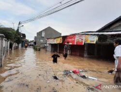 Dinas BPBD Kabupaten Bekasi Lakukan Penanganan Banjir Di Tujuh Kecamatan