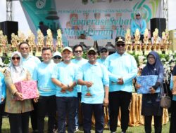 Dalam Memperingati Hari Kesehatan Nasional (HKN) Ke – 61 Dihadiri Bupati Ardito Wijaya , Wabup I Komang Koheri Dan Ketua DPRD Lamteng Febriyantoni Dilapangan Merdeka Seputih Banyak