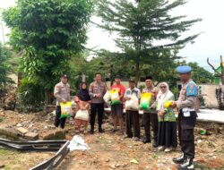 KAPOLSEK RUMBIA BAKSOS KEPADA KORBAN PUTING BELIUNG