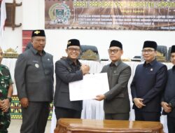 Paripurna DPRD Lampung Tengah Menyepakati 2 Agenda Penting Tahun Anggaran 2026