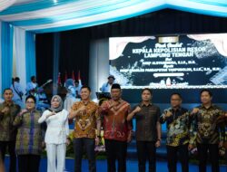 Plt Bupati I Komang Koheri Menghadiri Acara Pisah Sambut Kapolres Lampung Tengah Berlangsung Khidmat Di Gedung Sesat Agung Nuwo Balak