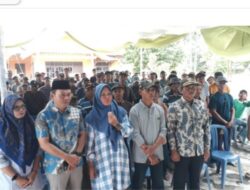 Mewakili Putri Zulhas, Agus Sartono Salurkan Bansos kepada 3 Gapoktan di Palas Lamsel