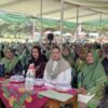 Plt Ketua Tim Penggerak PKK Lamteng Ni Ketut Dewi Nadi Menghadiri Kegiatan Fatayat NU Bersholawat Wilayah Timur Yang Digelar Di Lapangan Merdeka Kampung Ratna Chaton