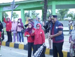 Plt Bupati I Komang Koheri Membuka Festival, Komunitas Pecinta Adat Budaya Dan Hiburan Masyarakat Bumi Jurai Siwo Kopiah Mas Bro Tahun 2026