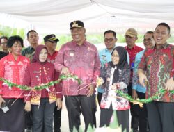 Plt Bupati I Komang Koheri Meresmikan Jembatan Pasca Bencana Yang Dibangun Menggunakan Dana Belanja Tidak Terduga BTT