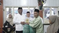 Plt Bupati I Komang Koheri Hadiri Kegiatan Safari Ramadan Di Masjid Al Hidayah Kampung Sido Binangun Kecamatan Way Seputih