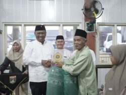 Plt Bupati I Komang Koheri Hadiri Kegiatan Safari Ramadan Di Masjid Al Hidayah Kampung Sido Binangun Kecamatan Way Seputih